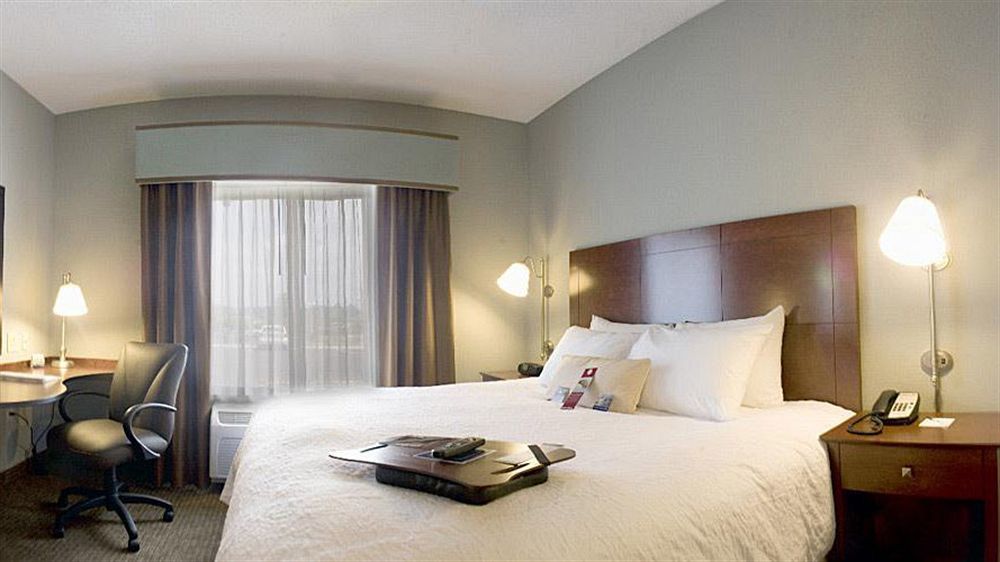 Hotel Hampton 3*