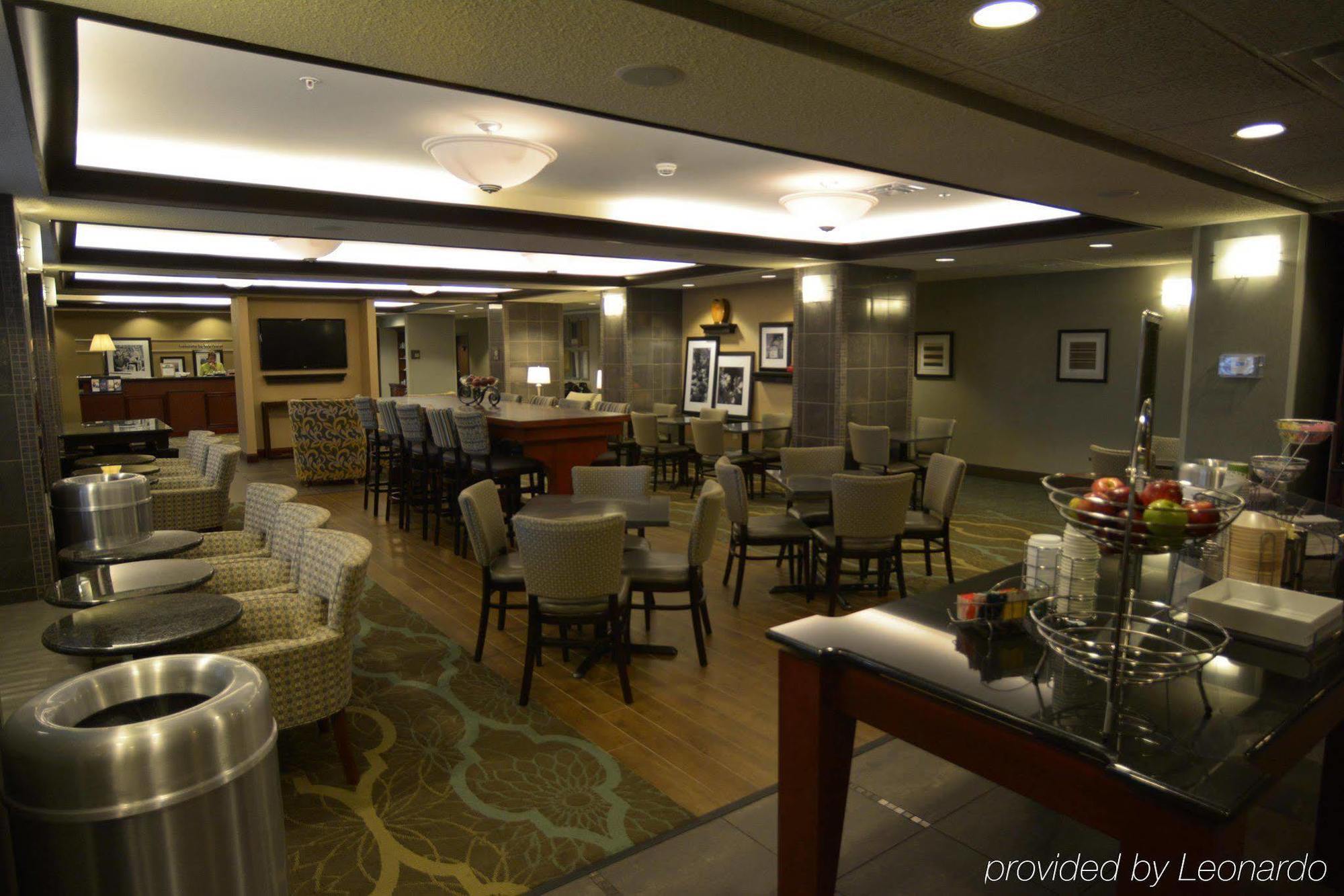 Hampton Hotel